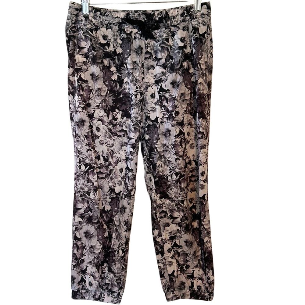 90 Degree by Reflex Black & White Rose Floral Lounge Pants - Small